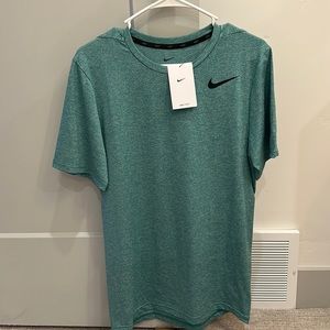 Nike men’s Dri Fit tshirt